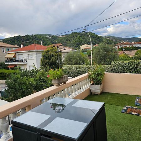 Studio 3 A La Trinite Proche De Nice 10 Mn, Monaco 15 Mn Et L'Italie 30 Mn Esterno foto