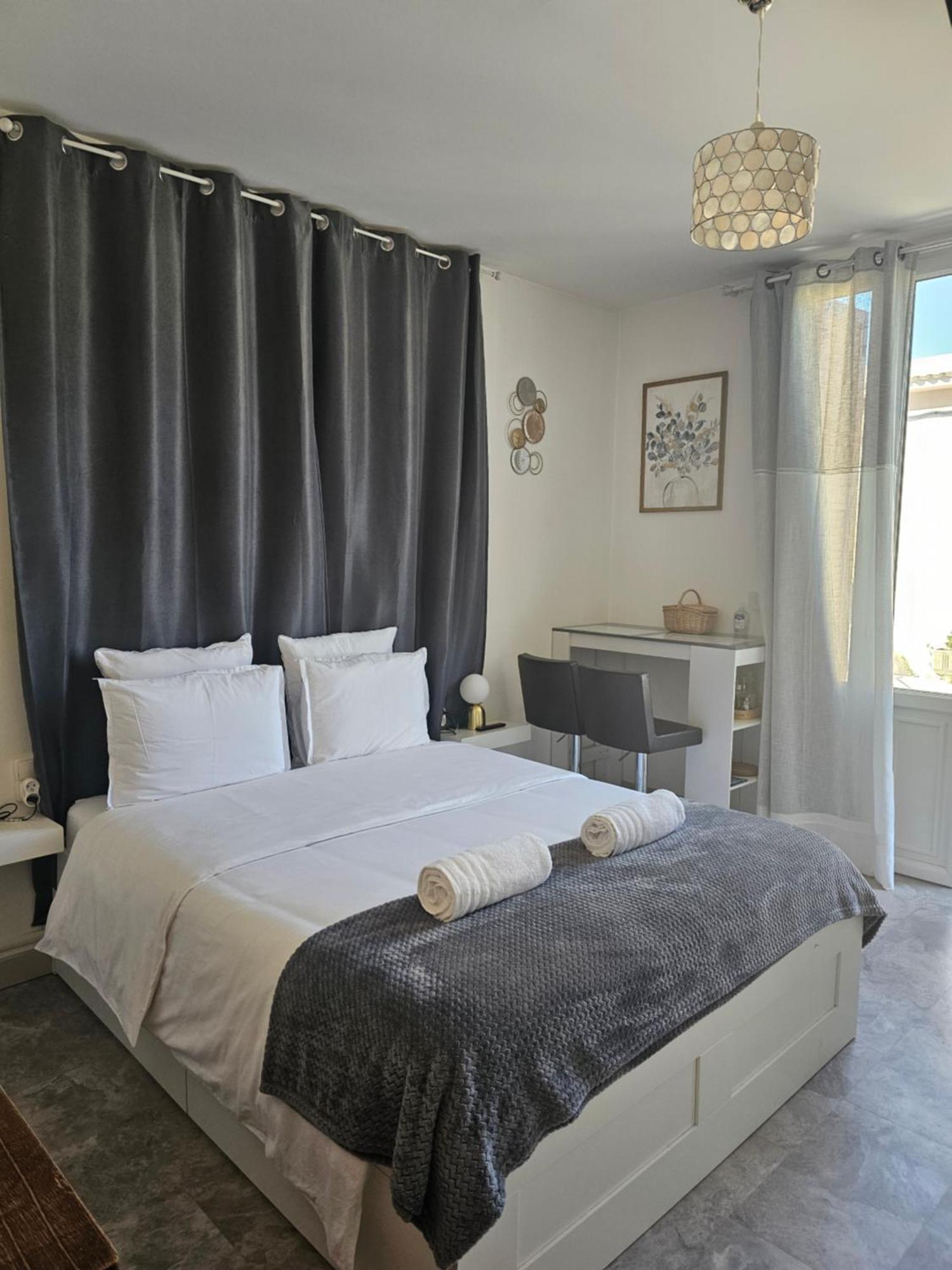 Studio 3 A La Trinite Proche De Nice 10 Mn, Monaco 15 Mn Et L'Italie 30 Mn Esterno foto